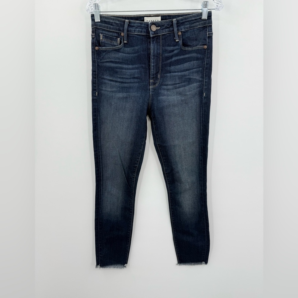Parker Smith Women's Dark Blue Denim Straight Leg Frayed Hems Size 29/8‎